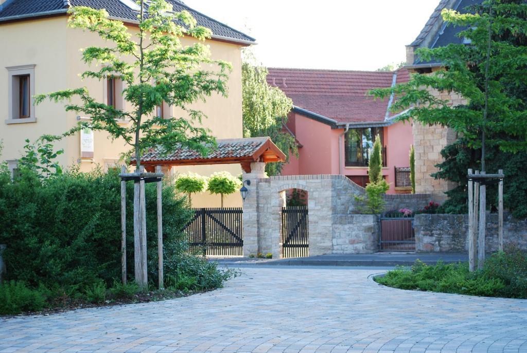 Hotel Figo Bretzenheim Exteriör bild