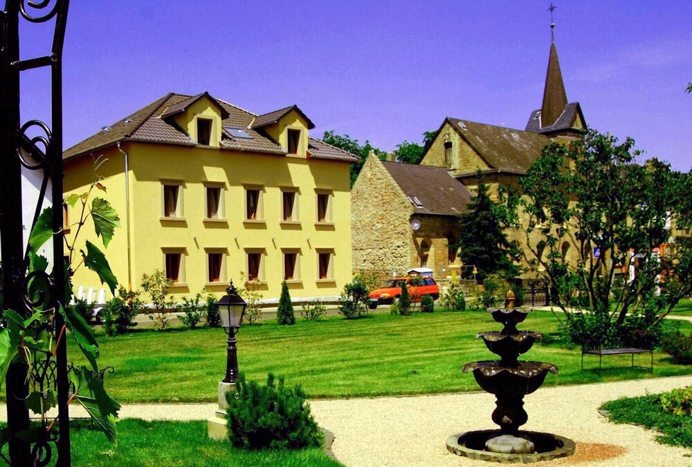 Hotel Figo Bretzenheim Exteriör bild